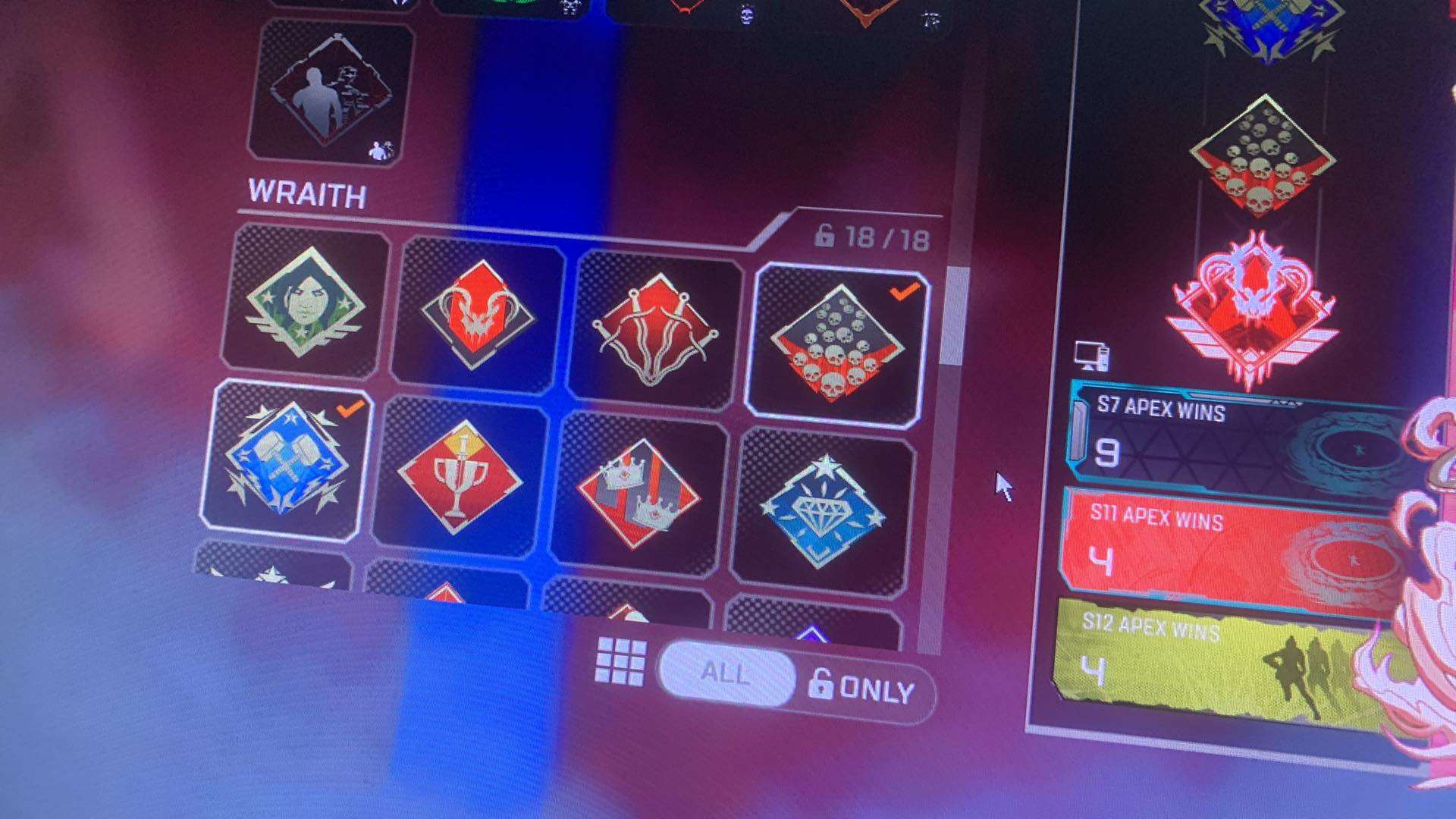 2 heirlooms (Octane;Wraith) + s3 pred (perman